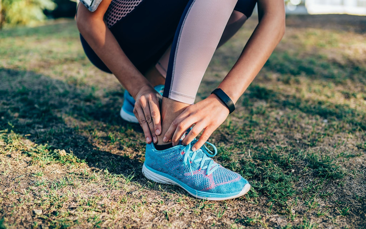 How to describe ankle pain to a physical therapist: words, locations, and tips for better communication