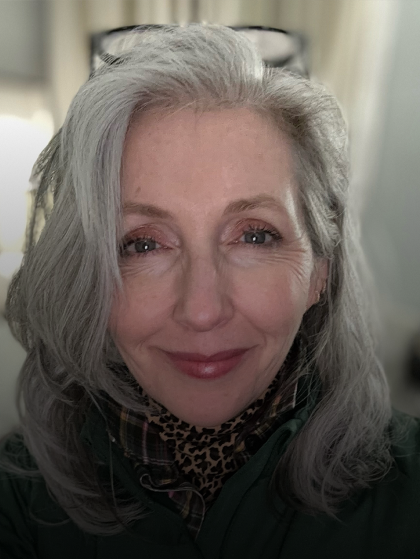 Christy S., a Hinge Health member, describes how her long-term pain began to fade with Hinge Health.