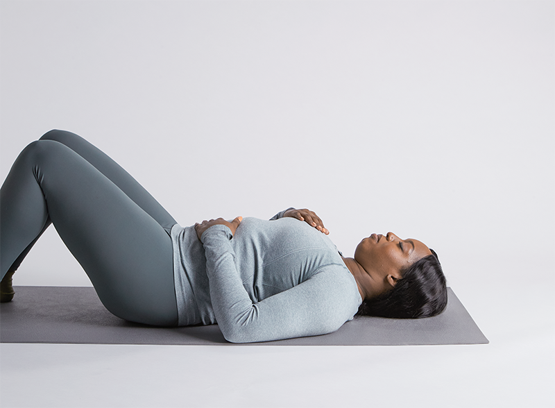 How to Do Diaphragmatic Breathing: A Hinge Health Guide