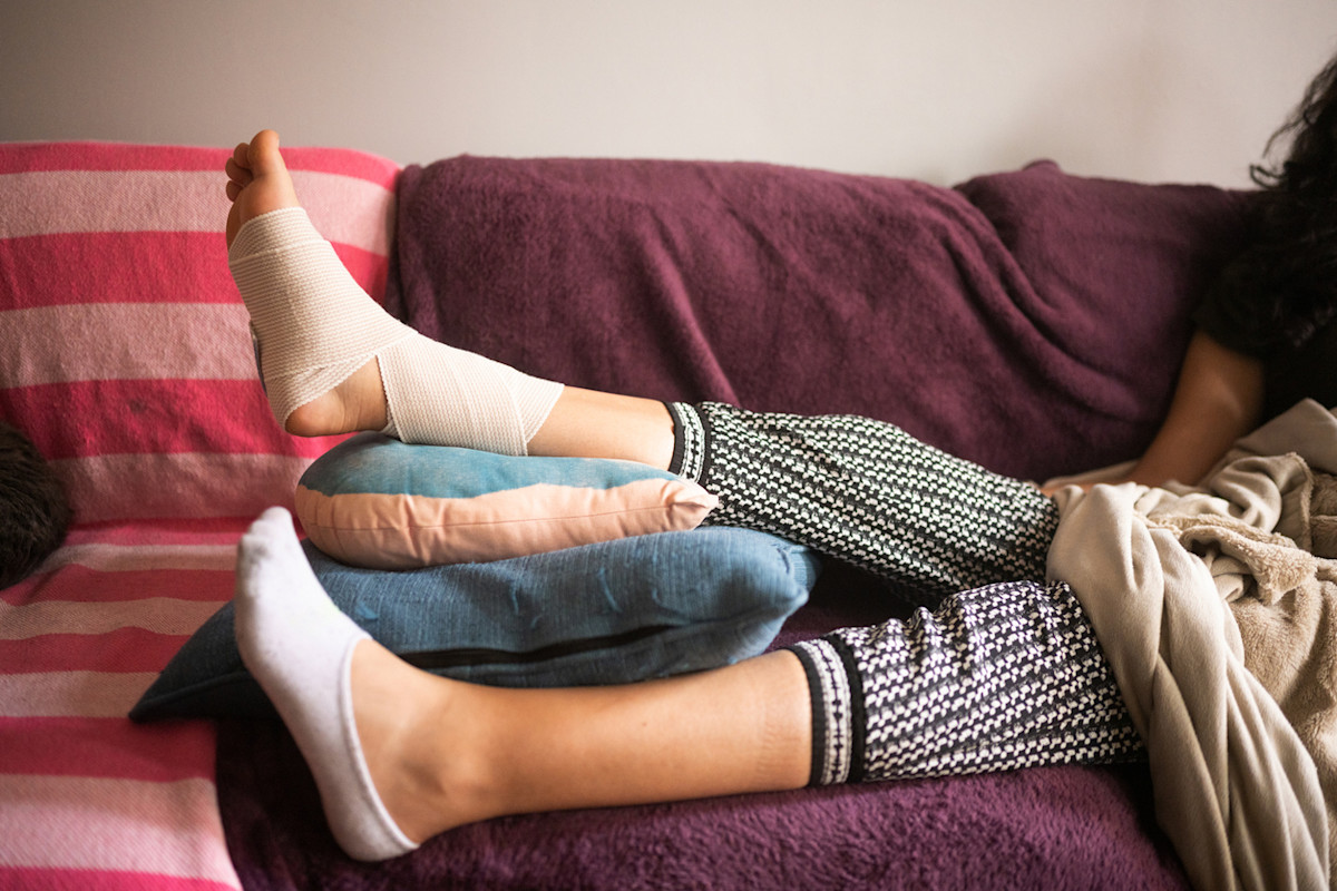 How to reduce swelling from injury: causes and tips for relief