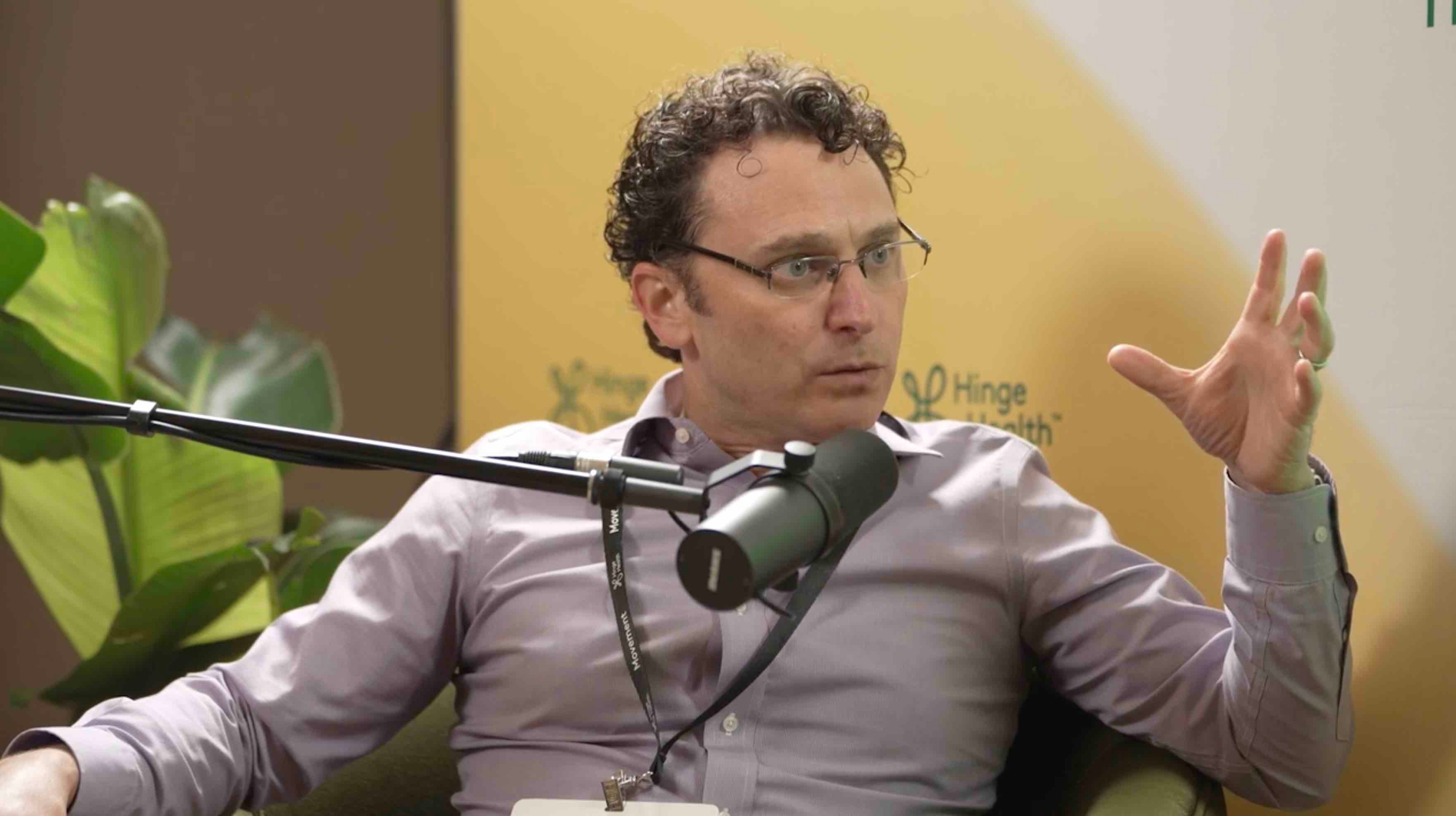 Hinge Health CMO Dr. Jeff Krauss speaking at Movement 2023 conference