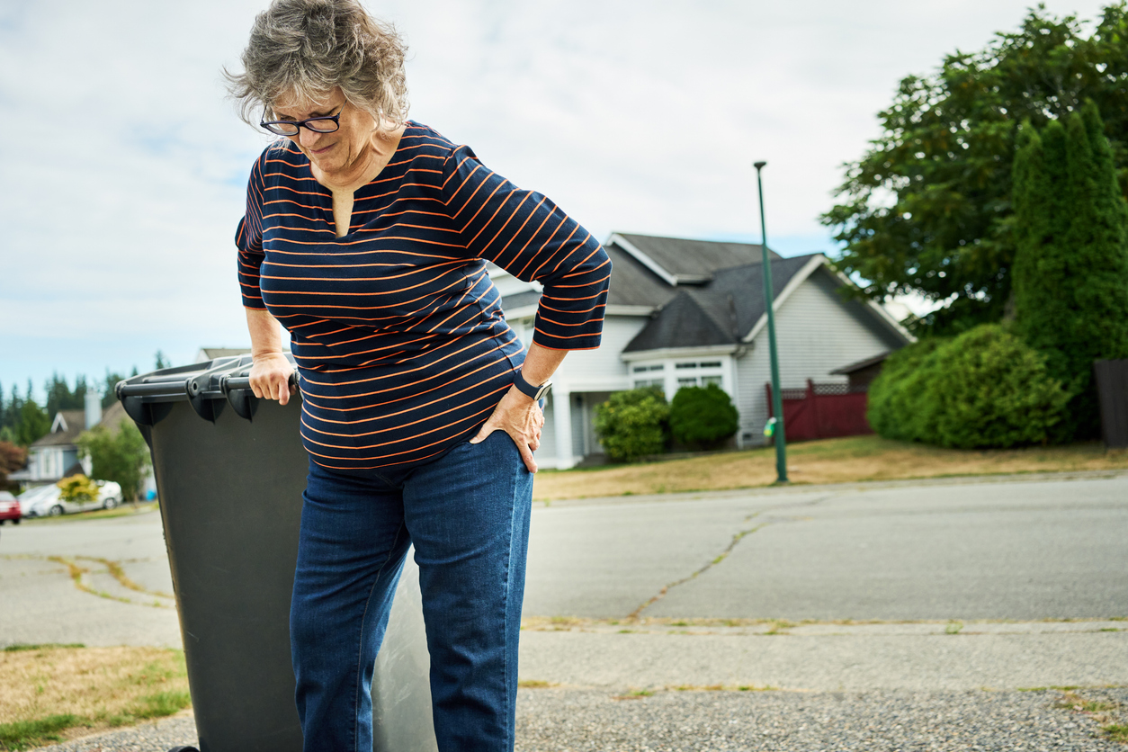 How to Manage Hip Impingement, According to Physical Therapists