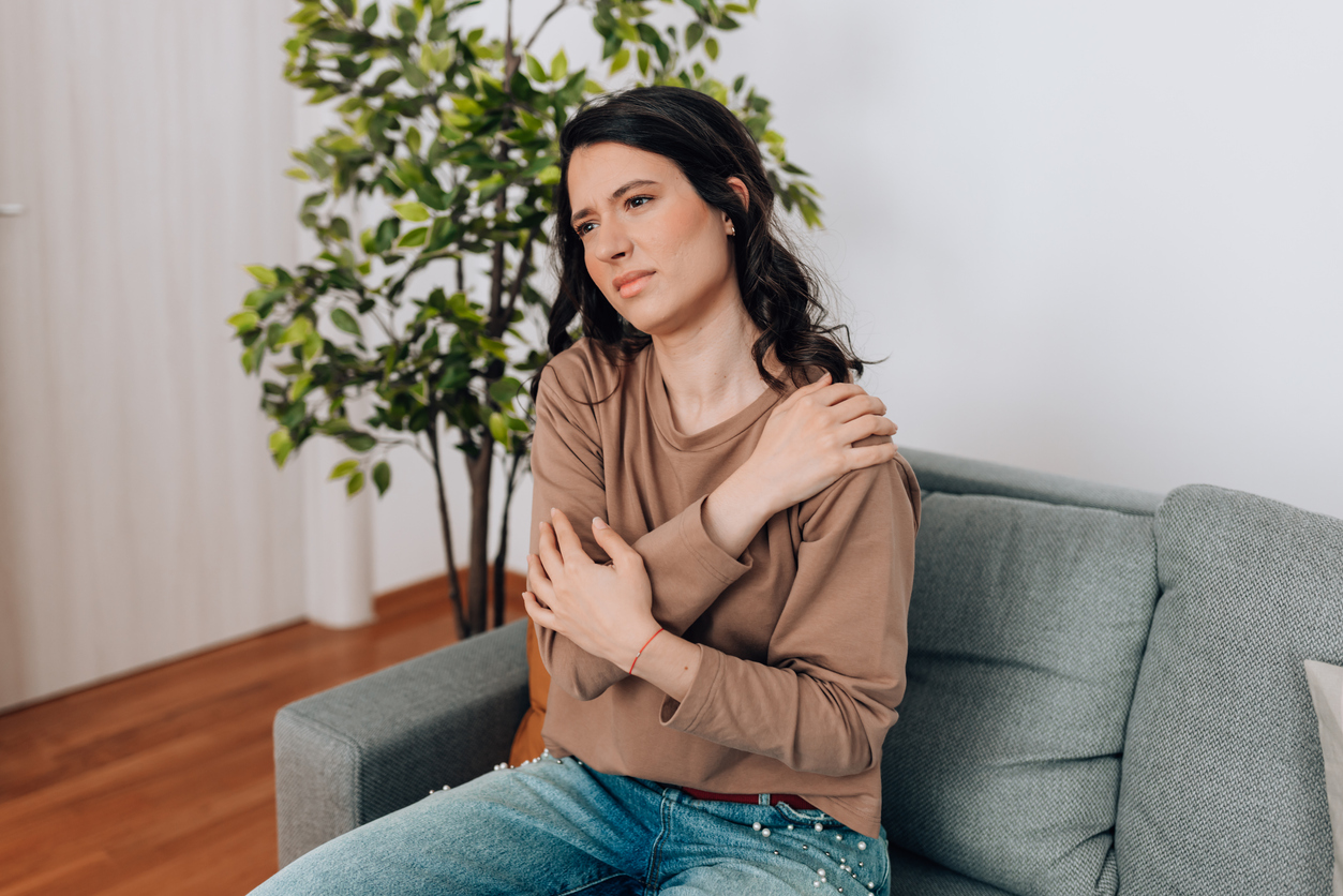 What is frozen shoulder? Causes, treatments, and exercises