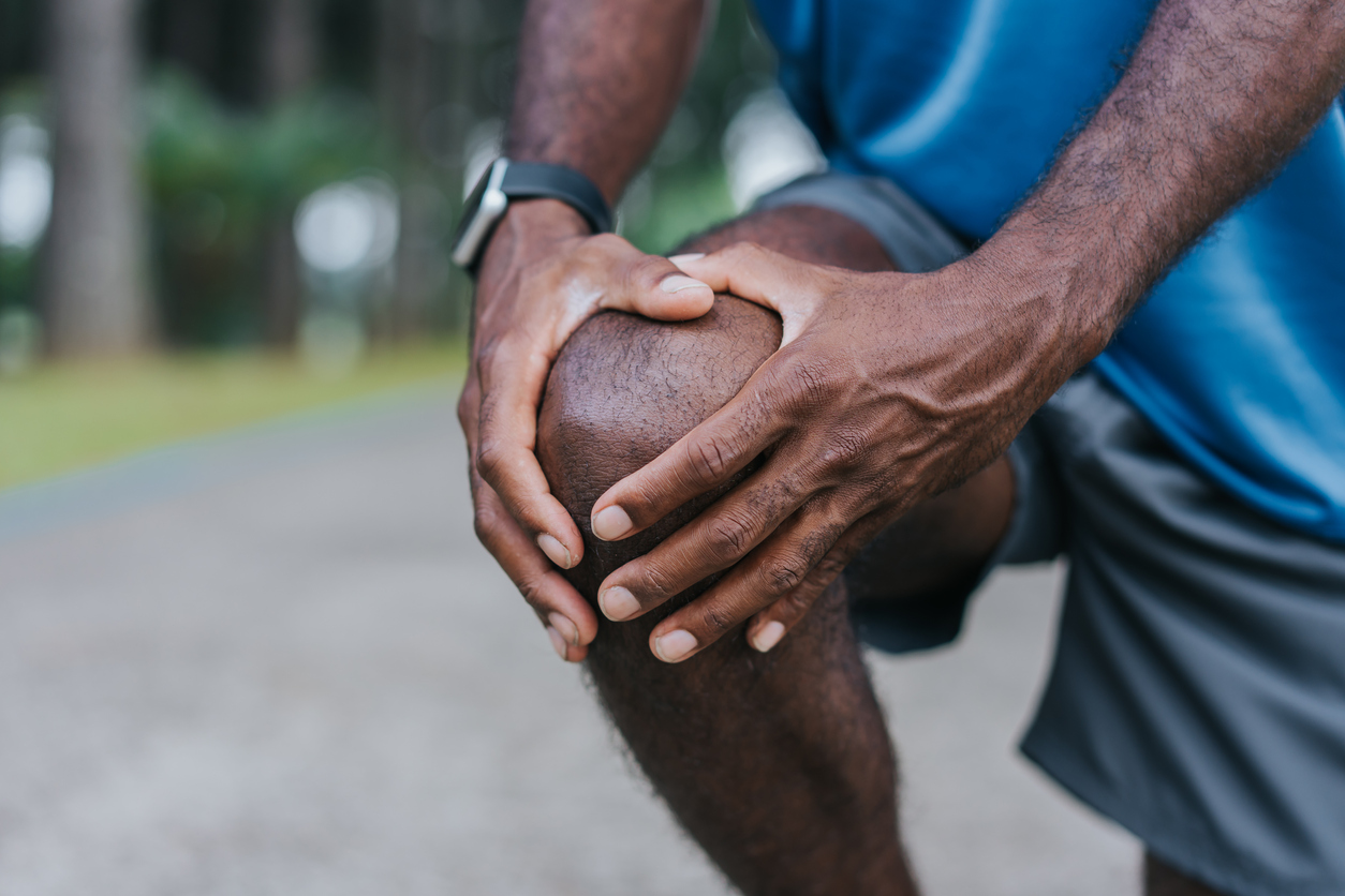 Patellofemoral pain syndrome: causes, symptoms, treatments, and exercises
