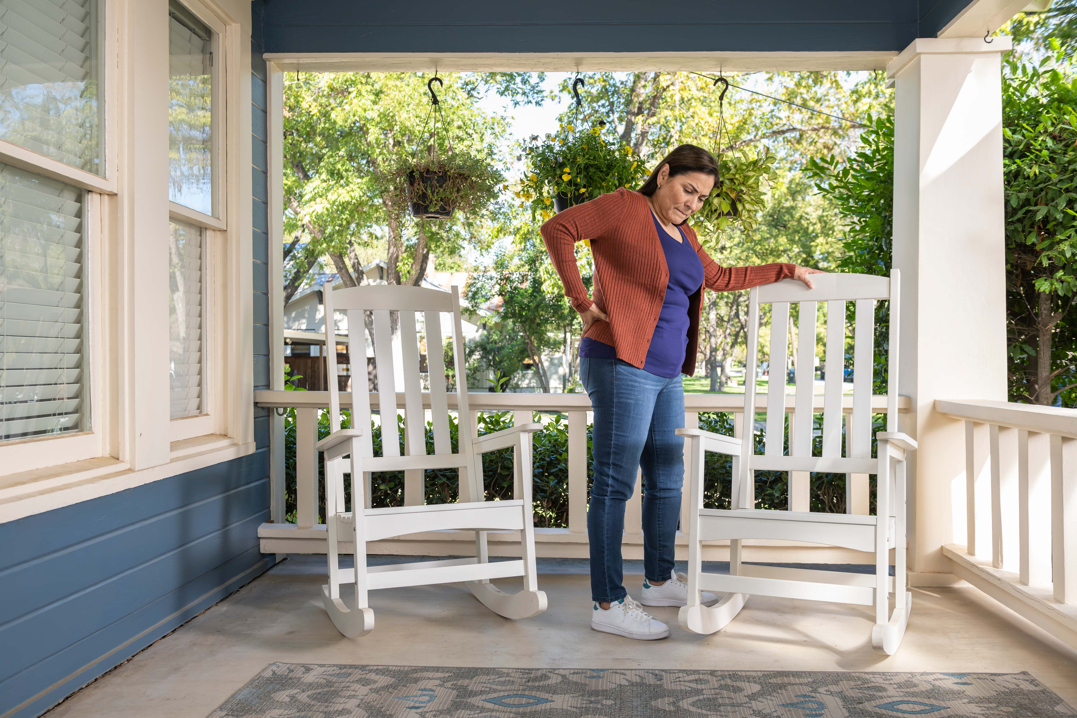 woman-with-back-pain