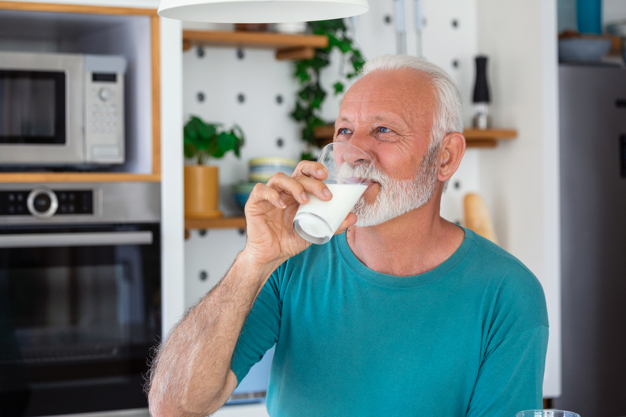 old-man-drinking-milk
