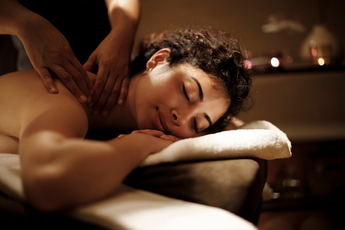 8 types of massage therapy to try for pain relief and recovery