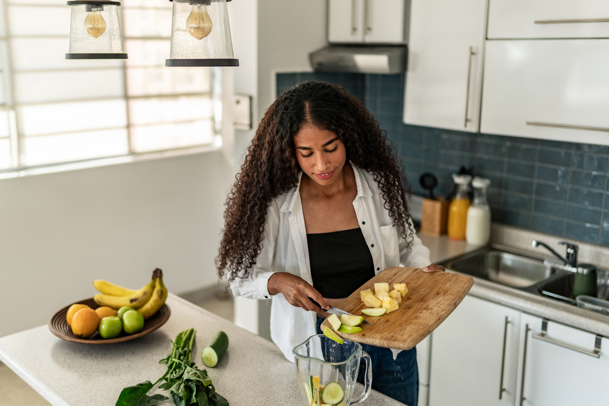 woman thinking about diet and mental health