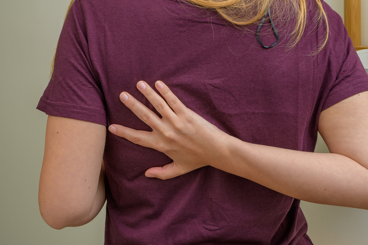 Shoulder Blade Pain: Feel Better With These PT-Approved Tips and Exercises