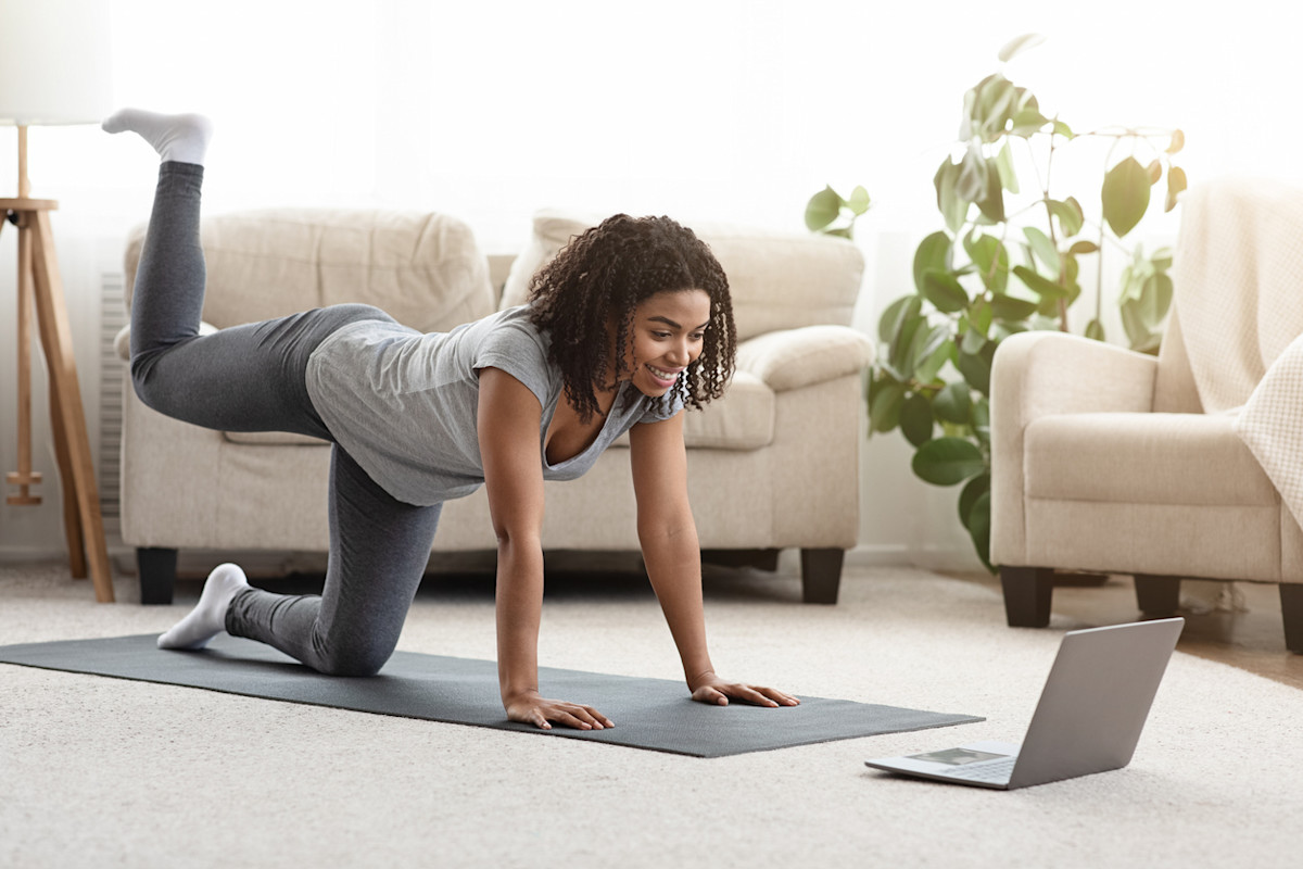 How to Strengthen Your Hip Muscles With These 6 Exercises
