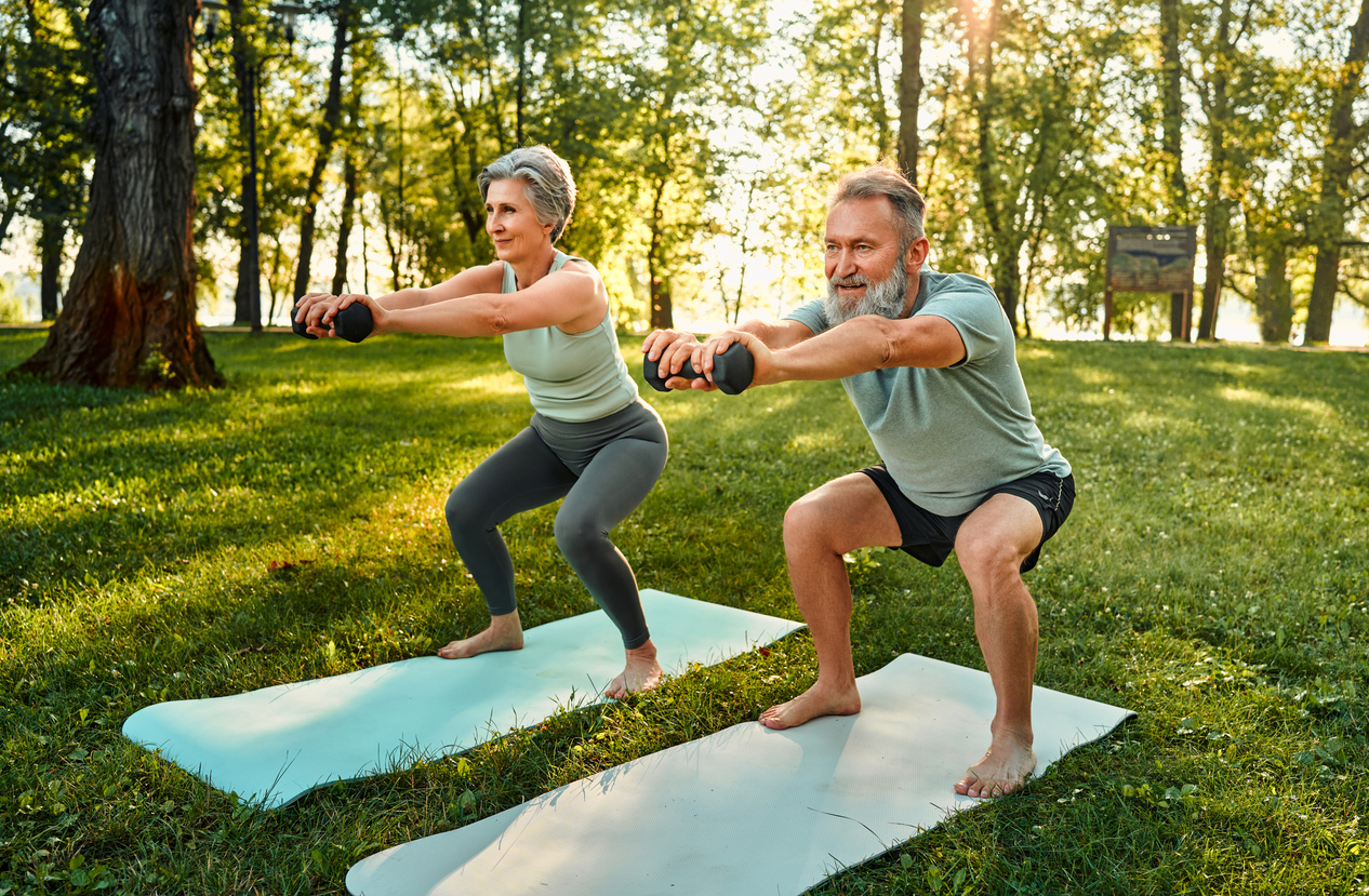 10 knee strengthening exercises, recommended by physical therapists