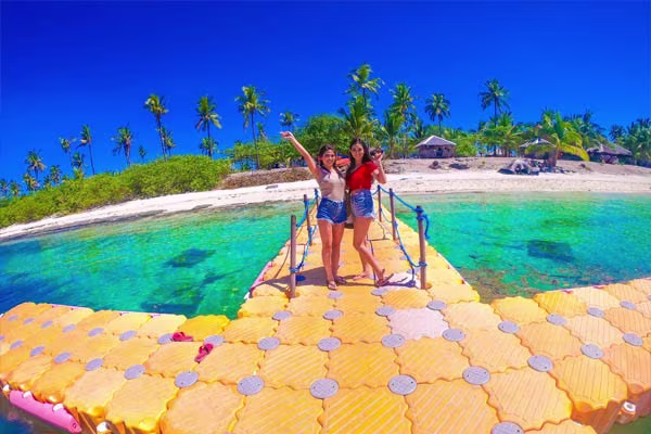 カランガマン島に到着