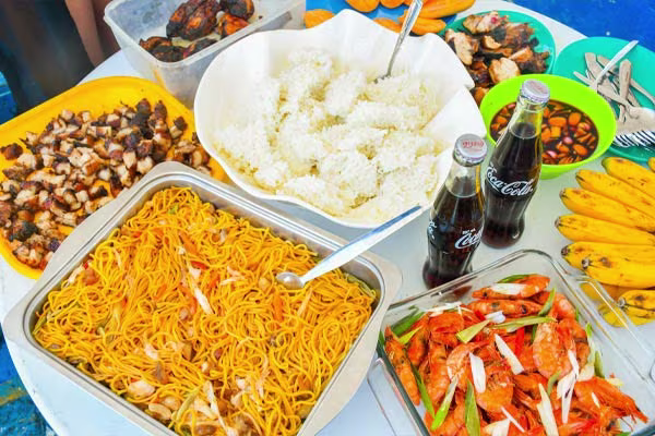 ショップでランチ