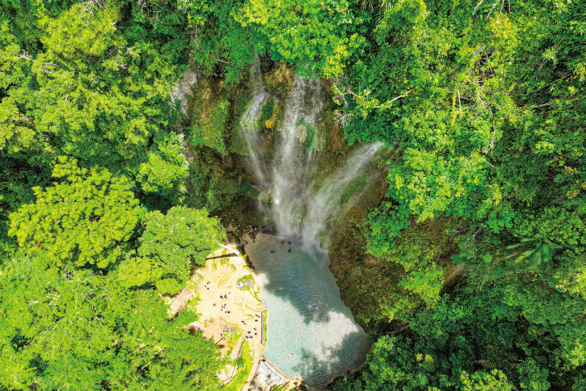 ツマログ滝で癒しのひととき（オプション）