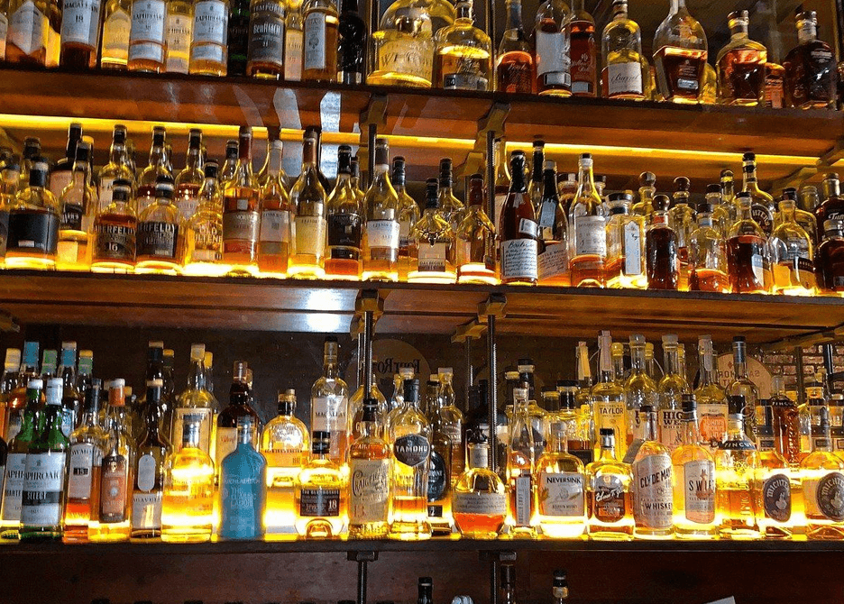 Top-10-bars-for-whisky-in-New-York-10