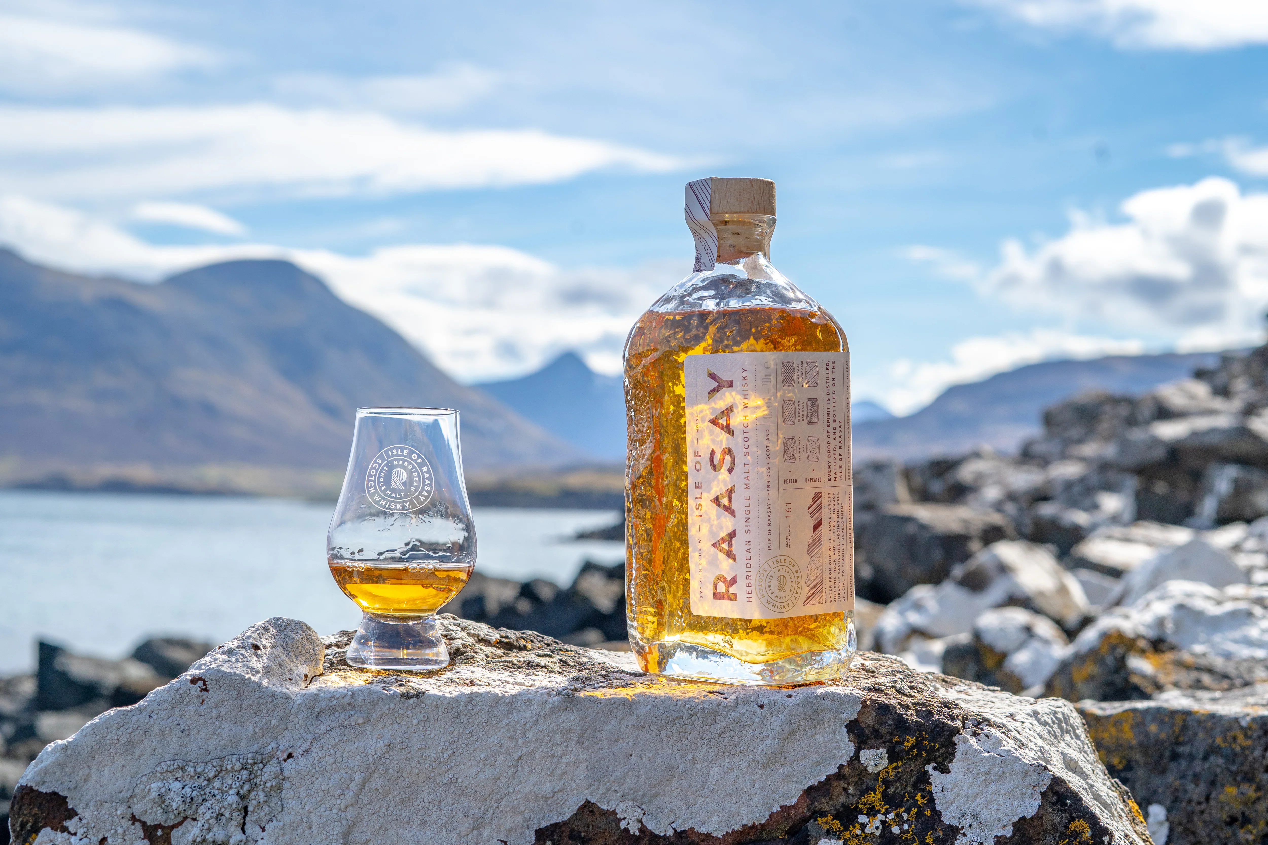 Whisky-Hotels-that-are-a-travellers-paradise-2