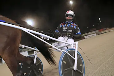 Thomas Dalborg efter seger.jpg