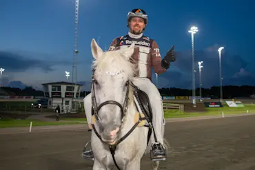 Daniel Redén rider.jpg