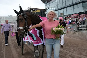Carros First King och Angelica Jonsson.jpg