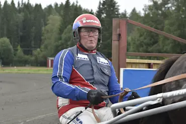Roger Nilsson - visslar.JPG