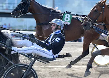 Christoffer Eriksson i lopp.jpg
