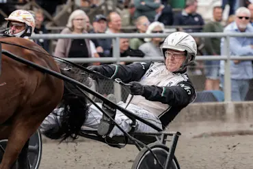 Magnus Jakobsson i lopp.jpg