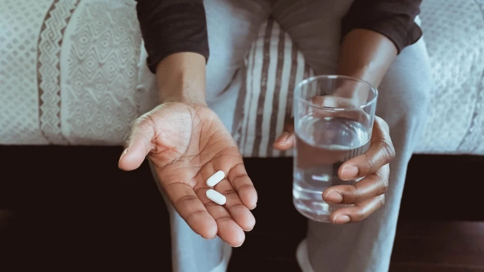 Ibuprofen vs paracetamol What’s the difference? nib