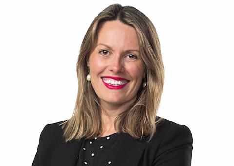 Photo of Lauren Daniels