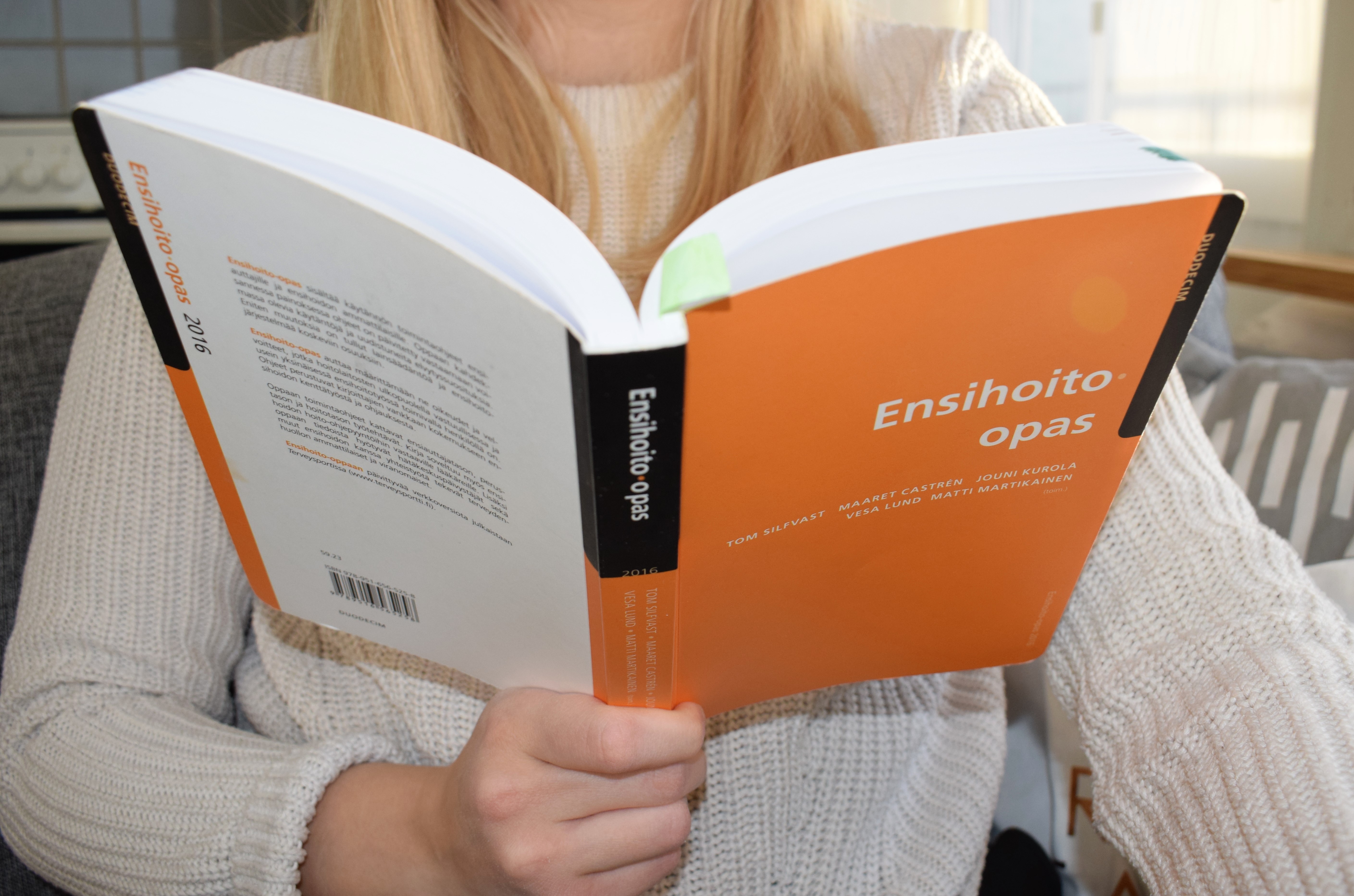 sarja kuva seksikäs suku puoli