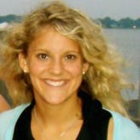 Victoria Friedman headshot