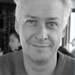 Alex Frewin