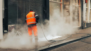 Workfast Rail employee cleaning maintenance