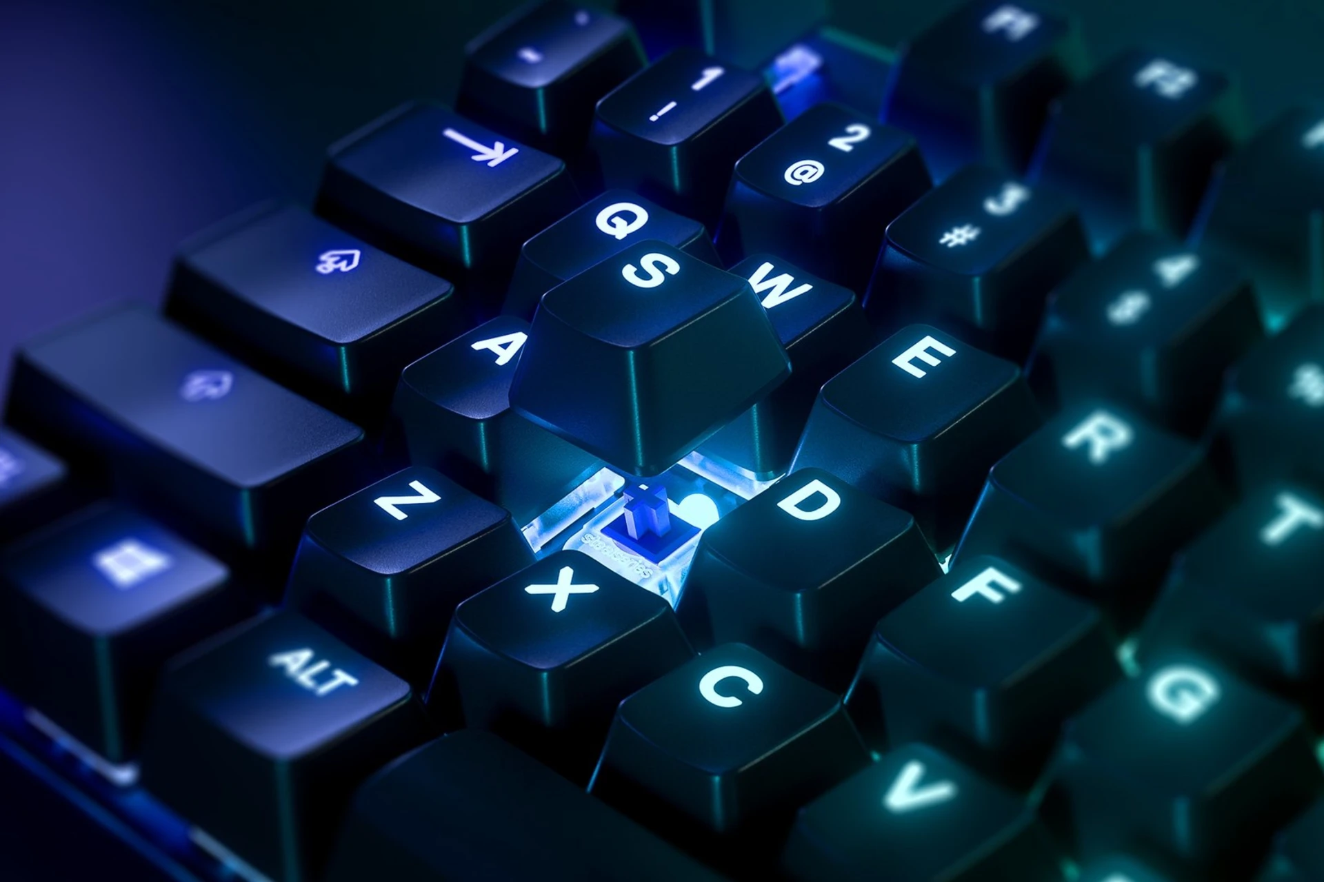 full_width image of Apex 7 - 4 of 6 mobile