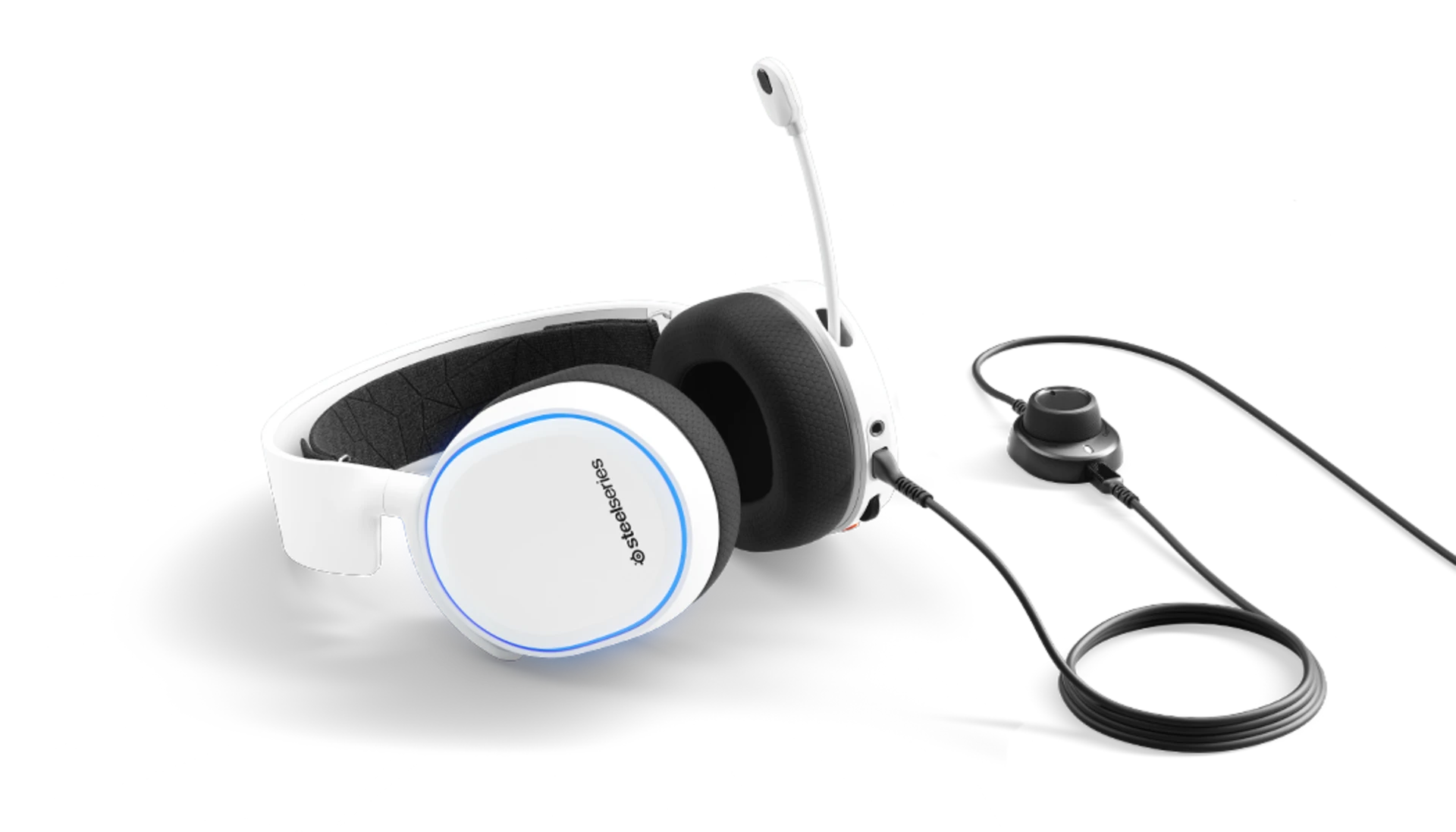 half_width image of Arctis 5 - 5 of 6 mobile