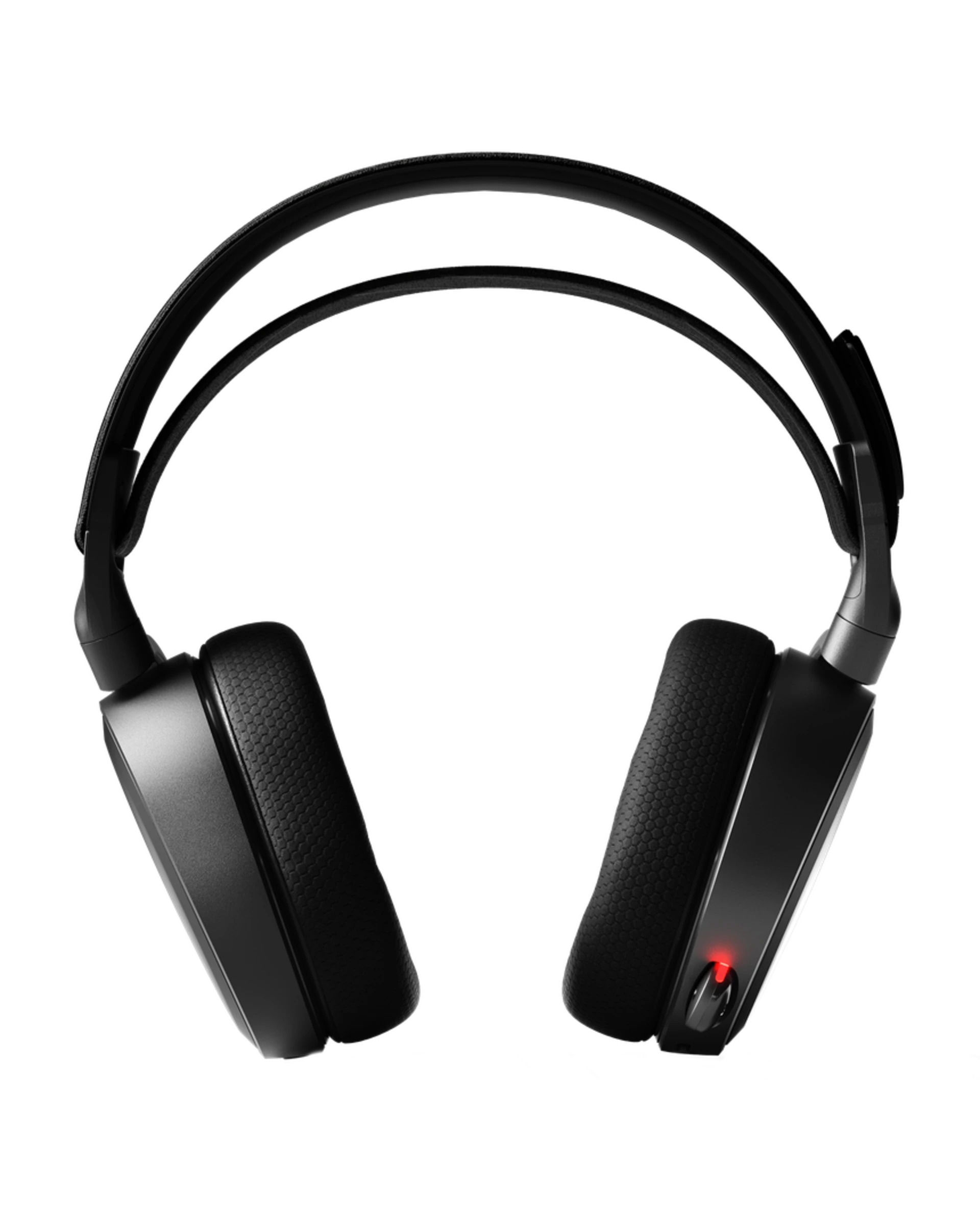half_width image of Arctis 9 - 4 of 6 mobile