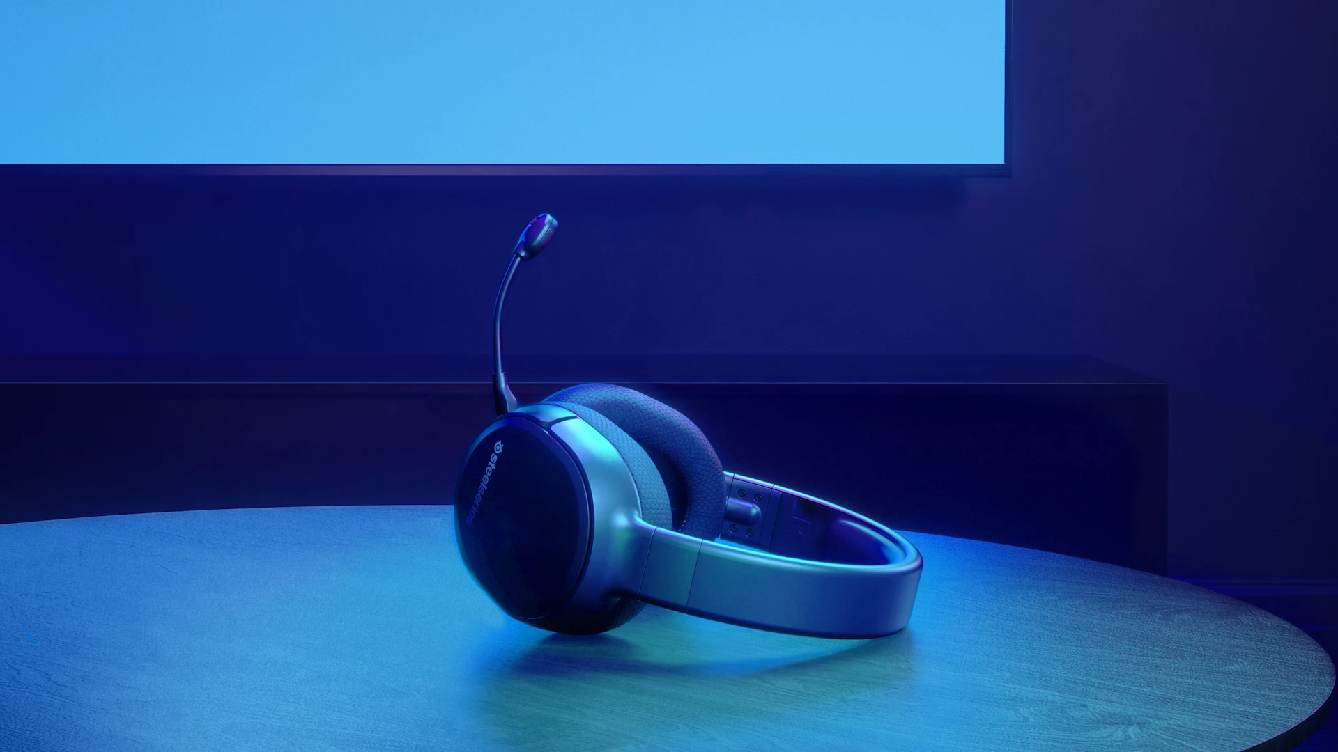 full_width image of Arctis 1 - 1 of 6 mobile