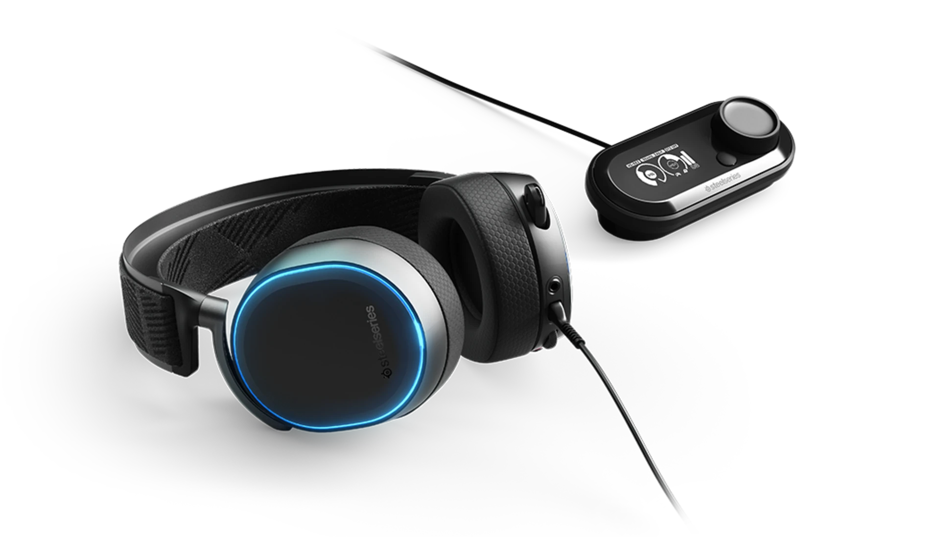 half_width image of Arctis Pro - 3 of 6 mobile