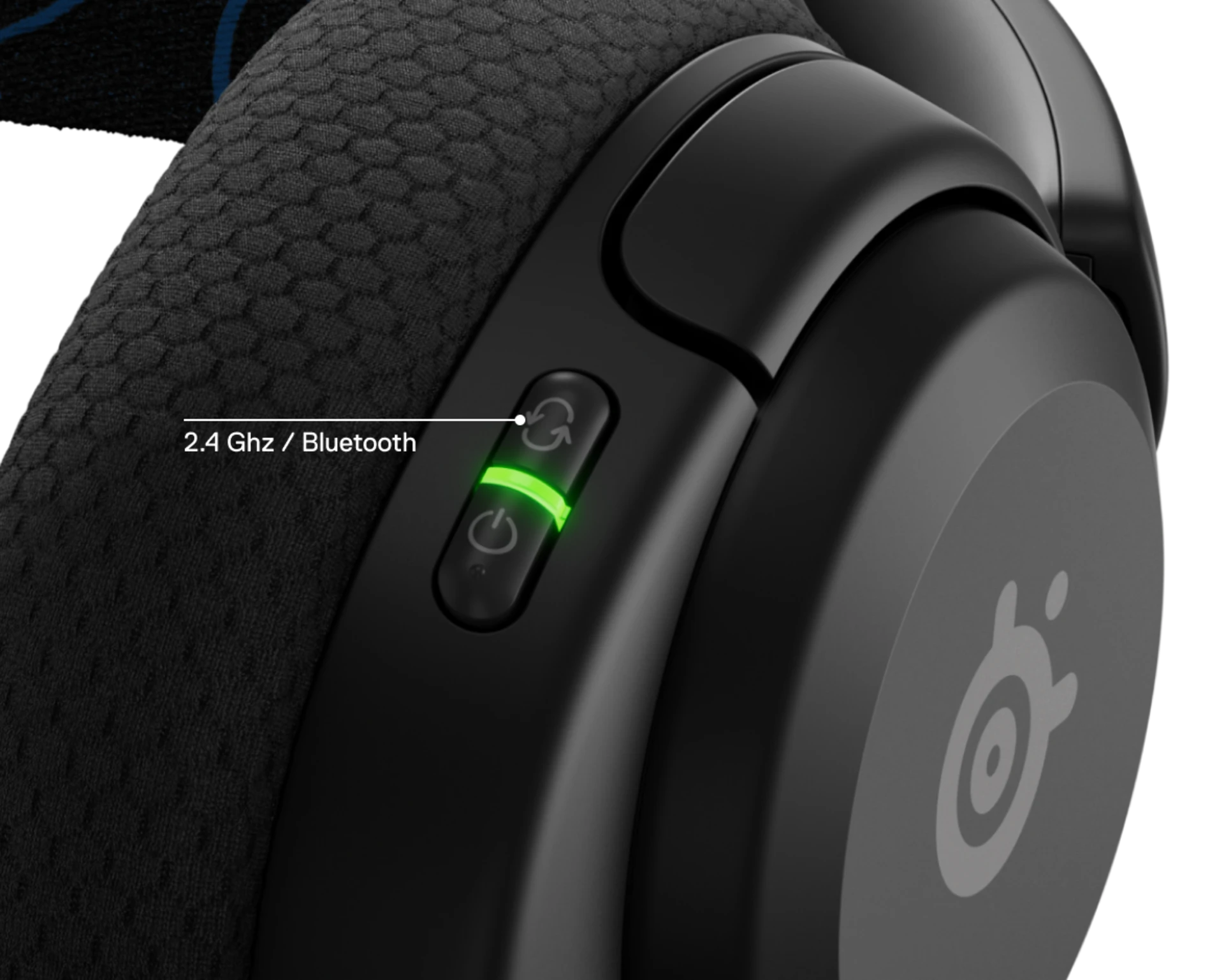 half_width image of Arctis Nova 5 - 2 of 5 mobile