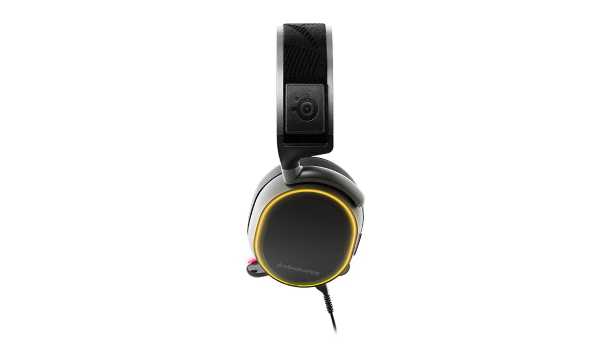 half_width image of Arctis Pro - 3 of 5 mobile