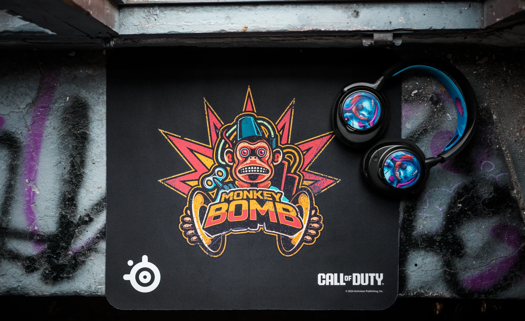 full_width image of QcK L x Call of Duty®: Monkey Bomb Edition - 3 of 3 mobile