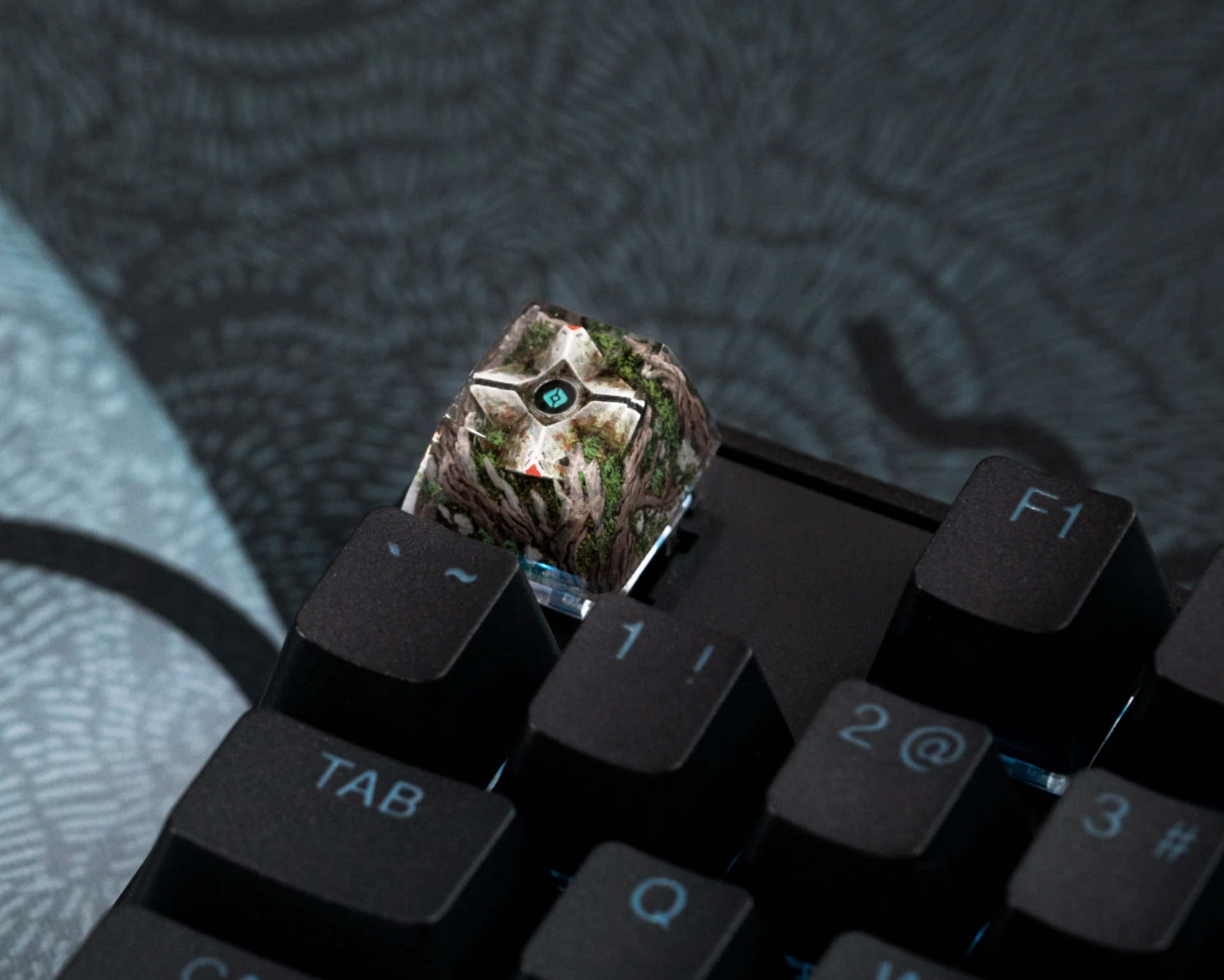 half_width image of Artisan Keycap - 2 of 3 mobile