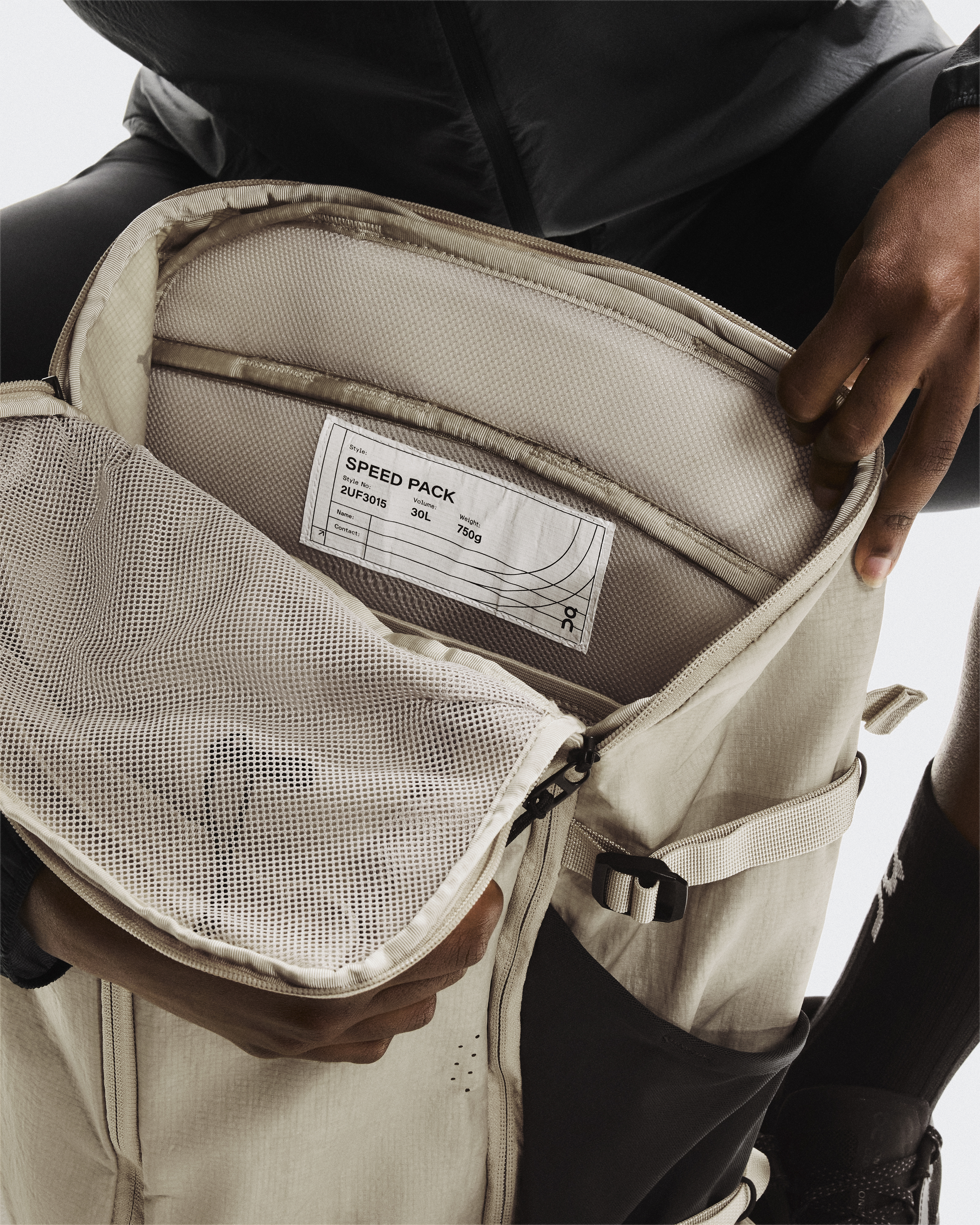ON オン 軽量 Speed Pack 30L バックパック Speed Pack 30L | Black | On United States