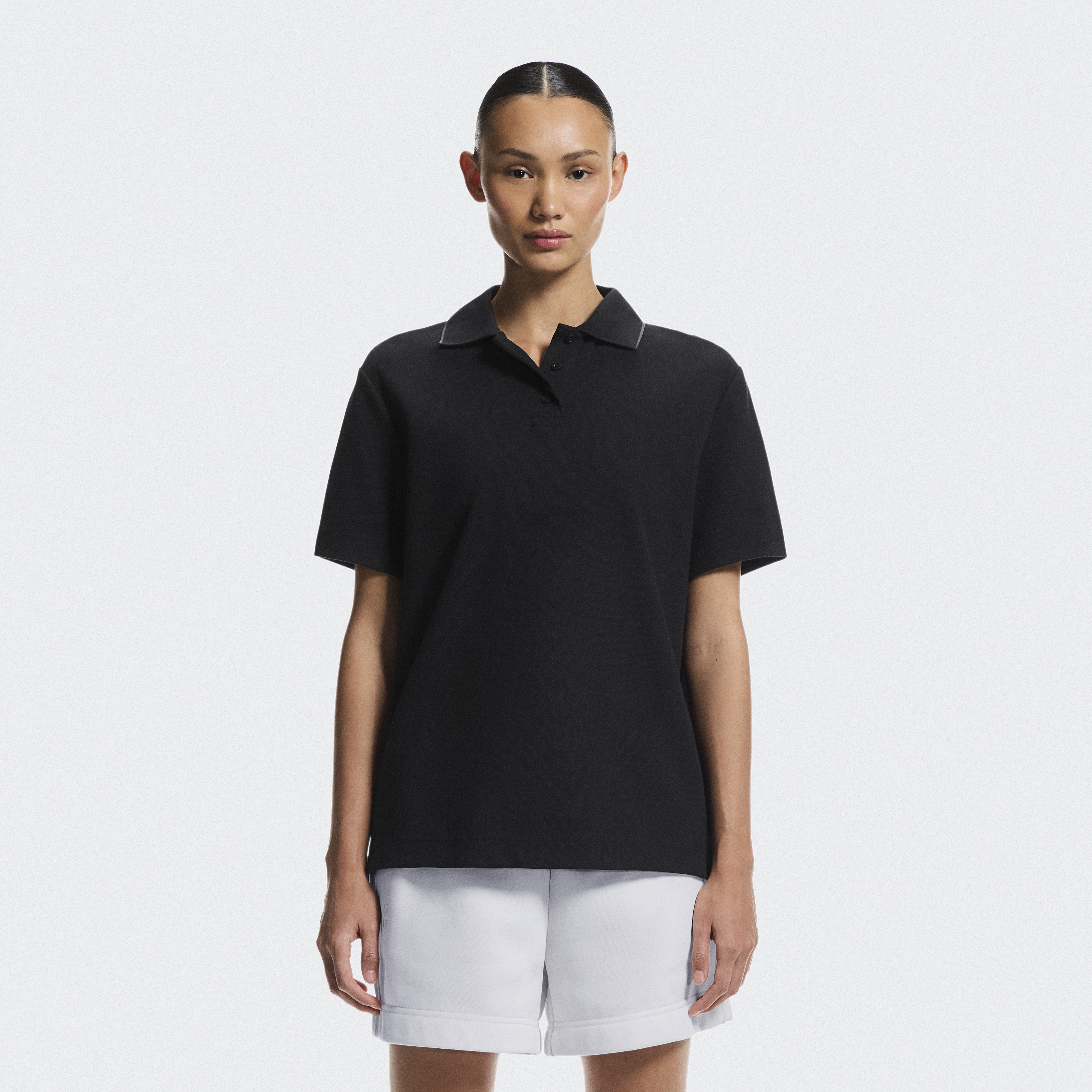 Courtside Polo Short-Sleeve Shirt in Black/Eclipse
