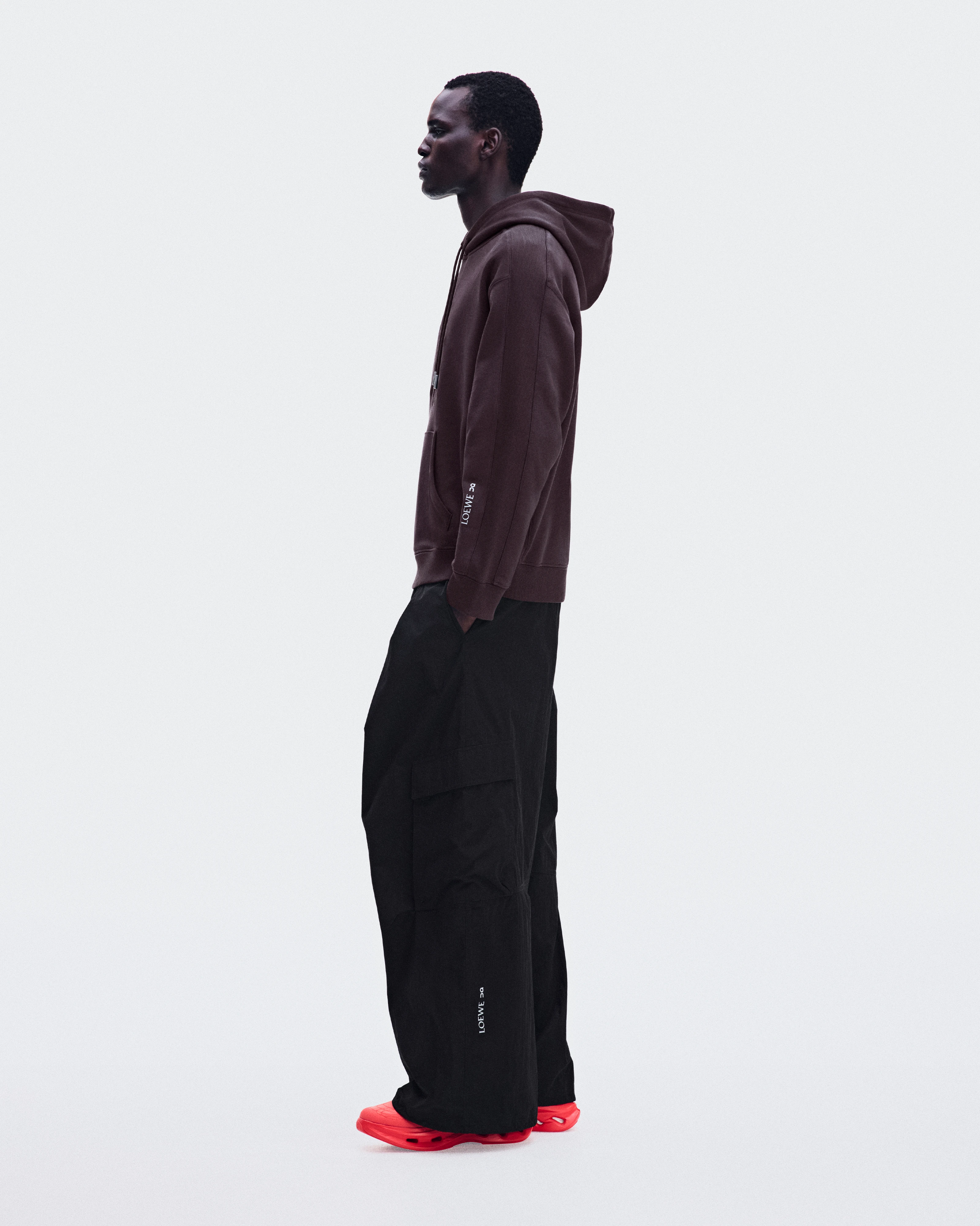 On Pleated Cargo Trousers LOEWE Black Men