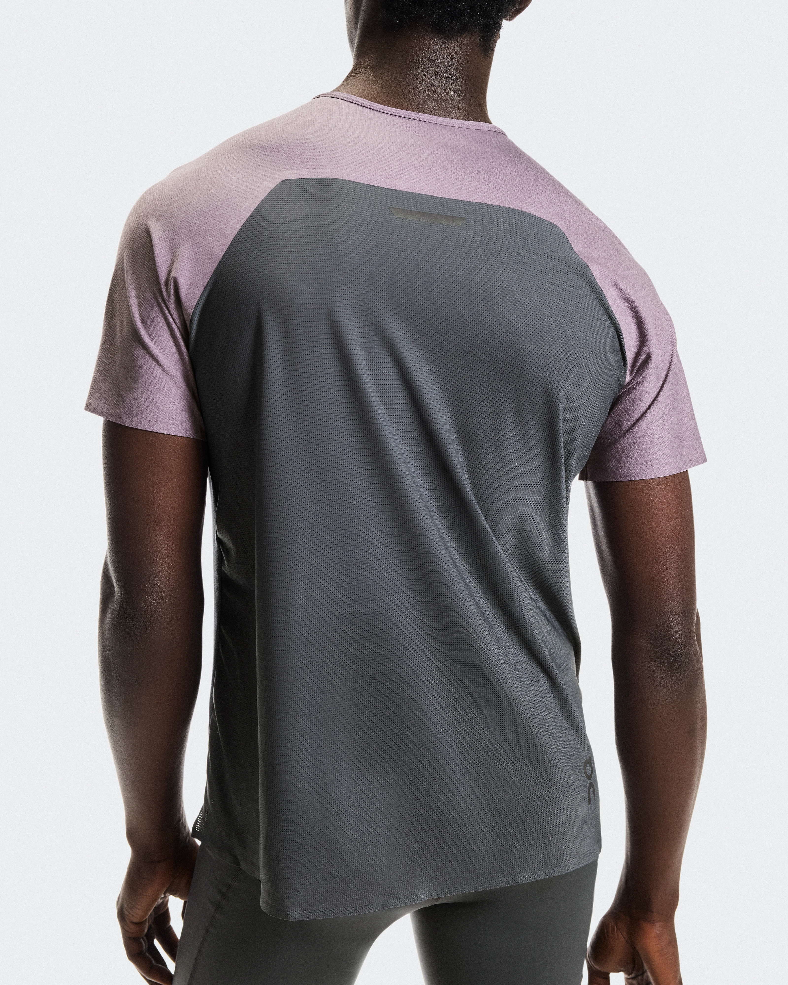 On Performance-T Dewberry & Eclipse Men Tops and t-shirts