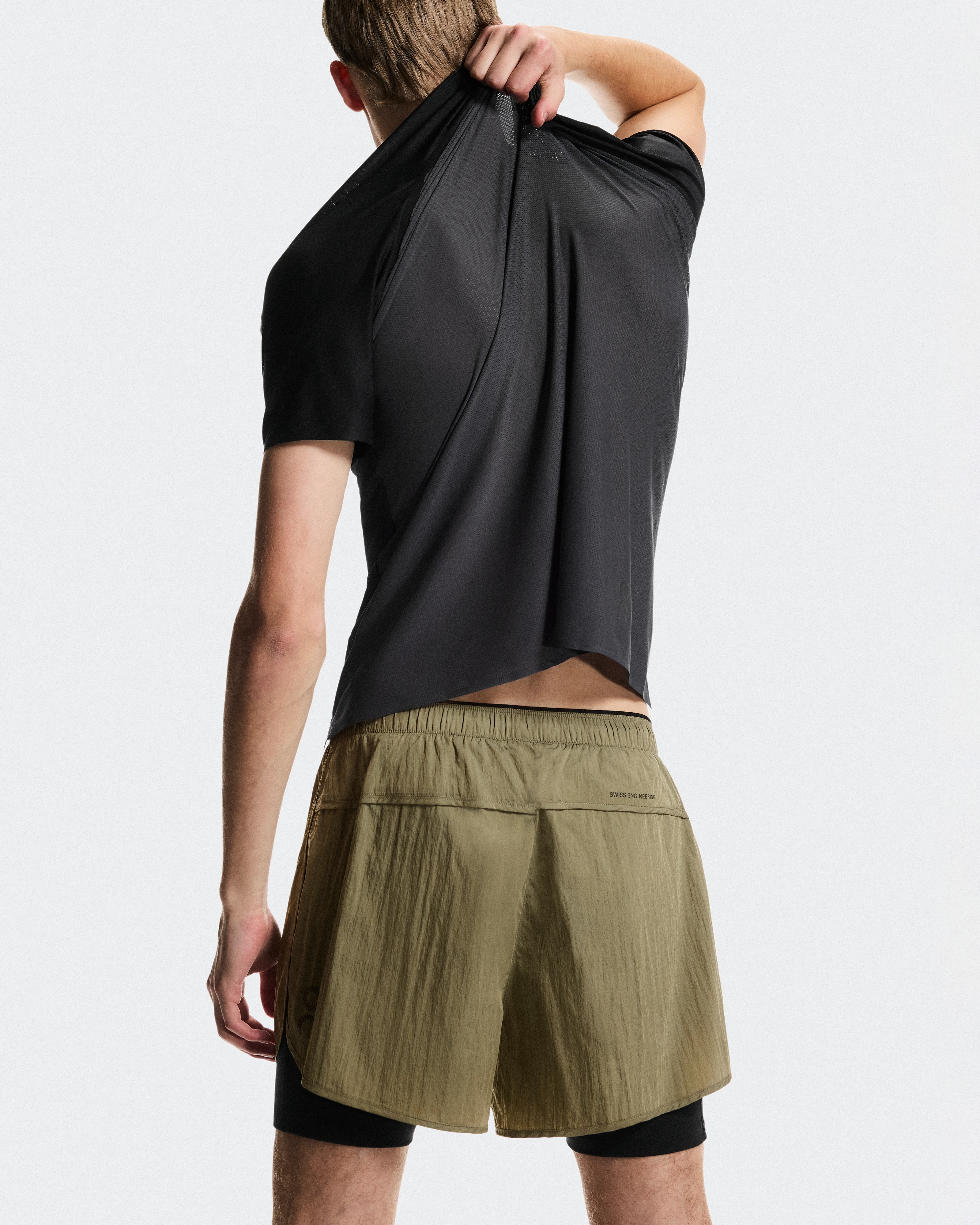 On Performance Volt Shorts Safari Hombre Pantalones cortos