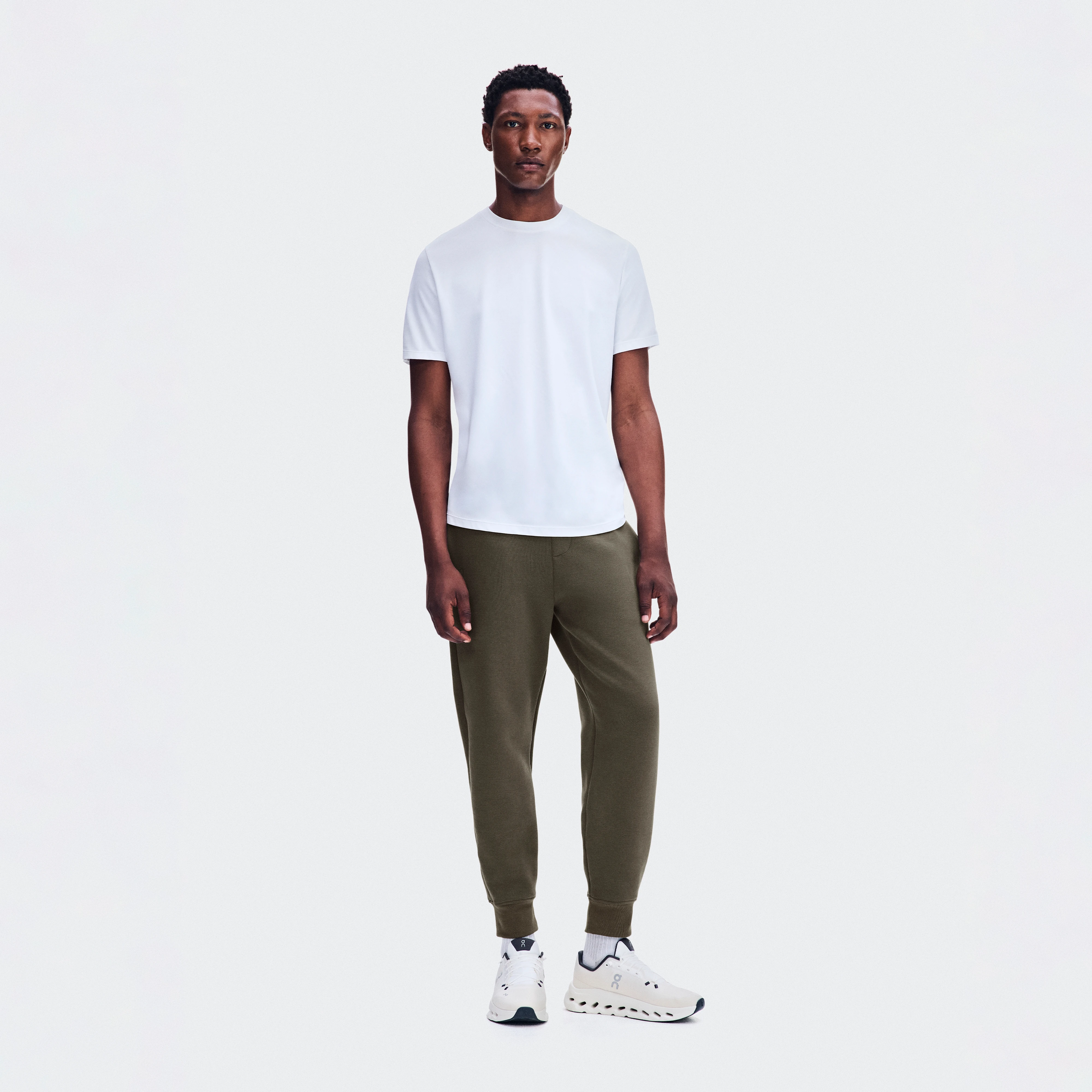 On Focus Tech Sweatpants Bark Men – All-day wear, travel, training Pants