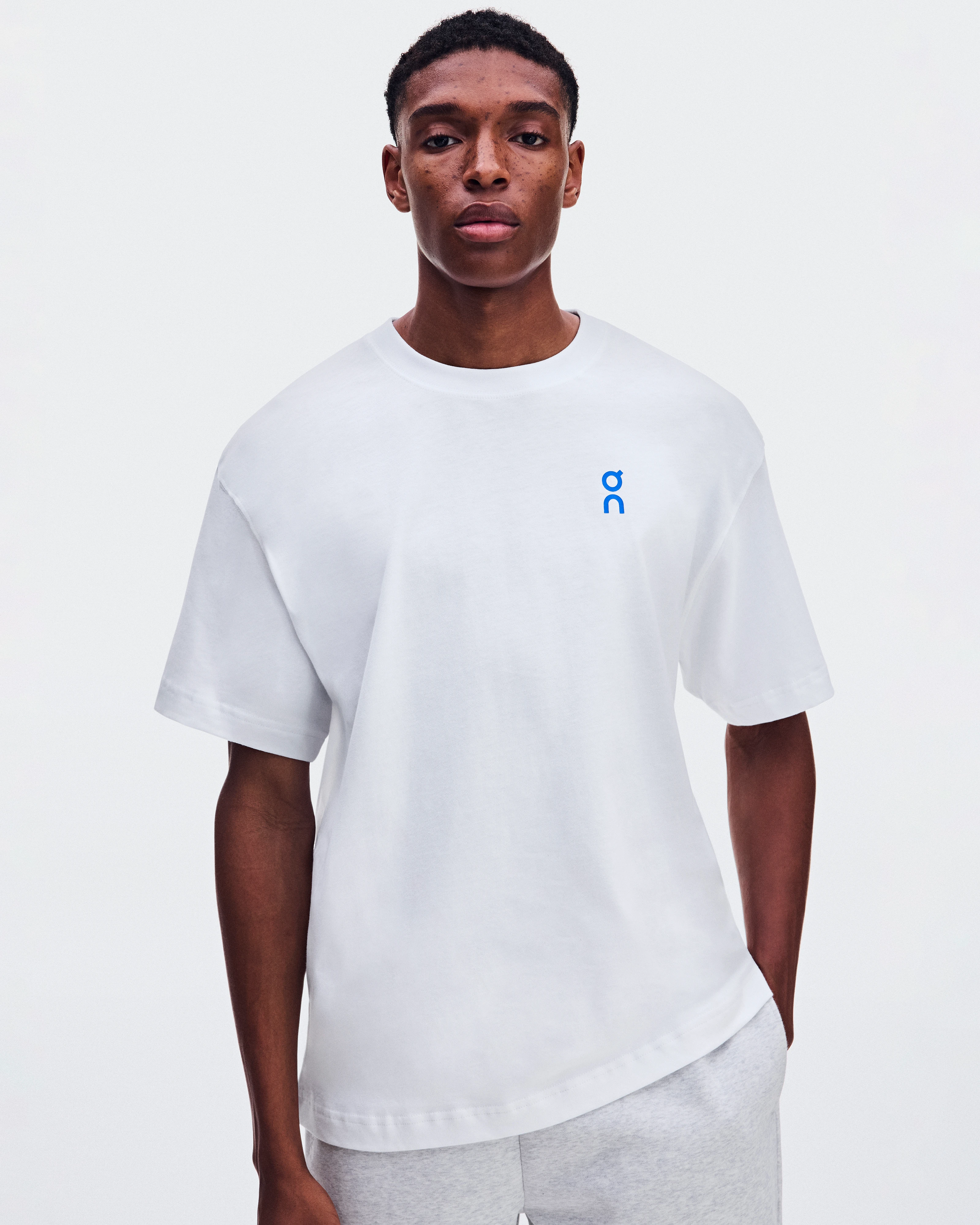 On Club-T Ace White Men Tops and t-shirts