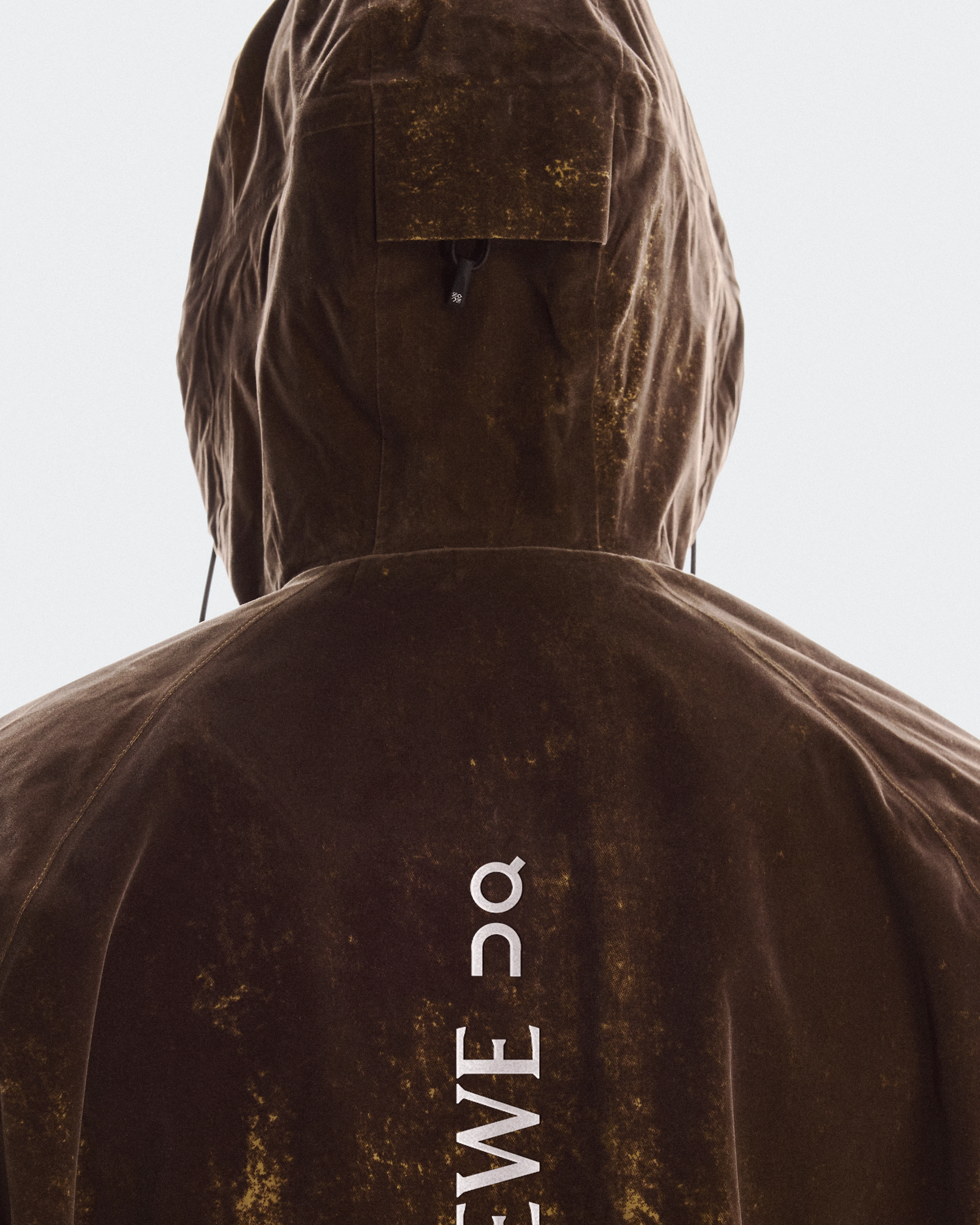 On Anorak LOEWE Chocolate Brown Unisex Jackets