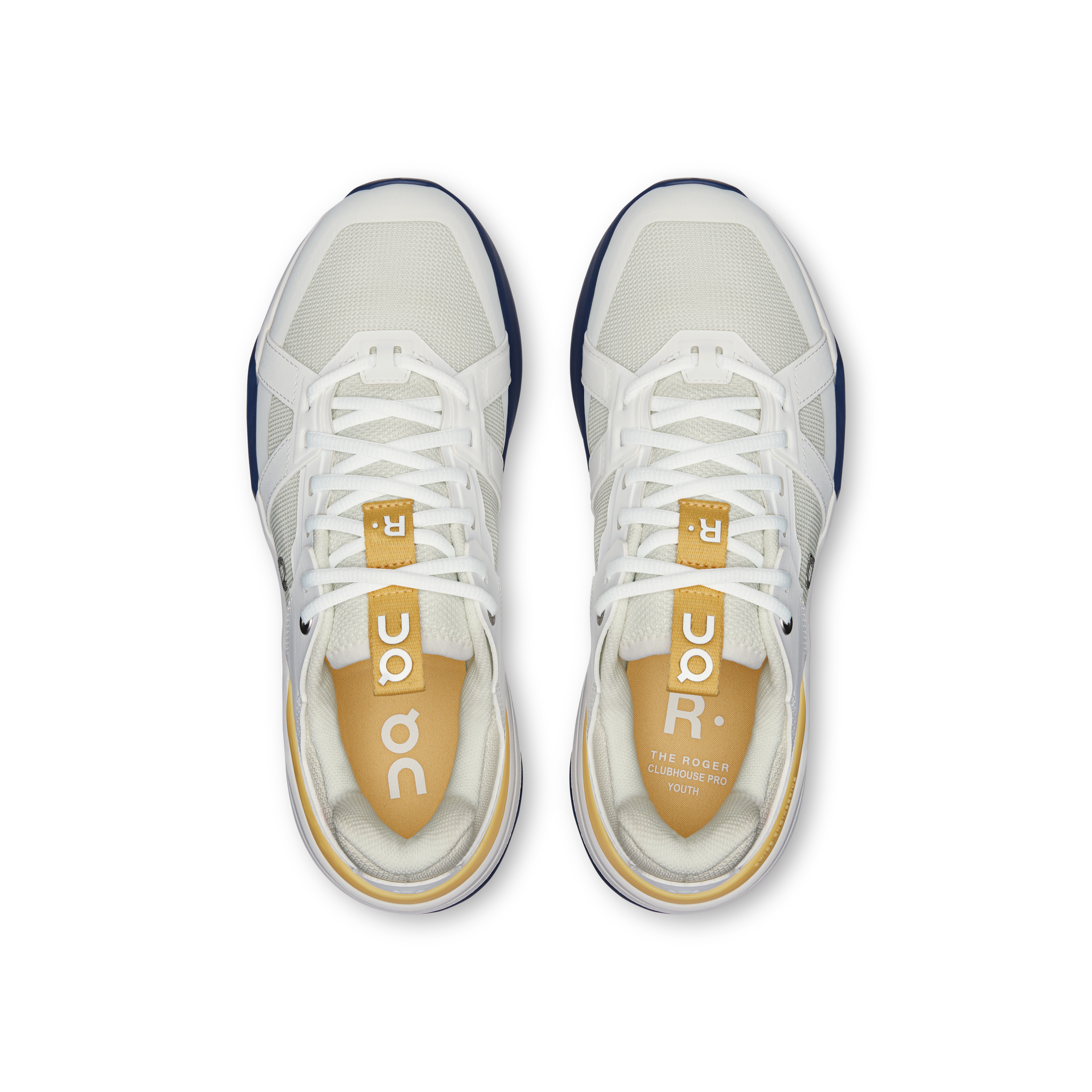 On THE ROGER Clubhouse Pro Youth White & Currant Youth Active life Shoes
